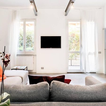 Design Loft Bocconi Apartment Milan Exterior photo